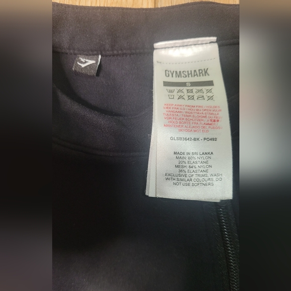 Gymshark, zip-up sports bra, women's size small, Excellent condition - Picture 3 of 3